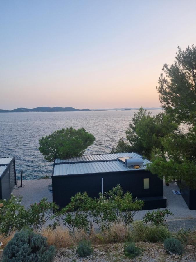 Hipo Camp Mobil Home Arta Pakoštane Zewnętrze zdjęcie